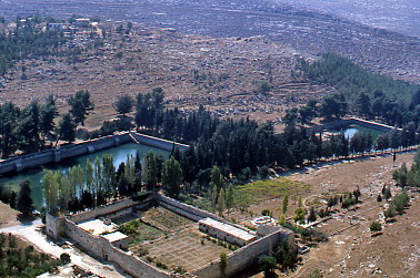 Файл:Solomon's pools2.jpg