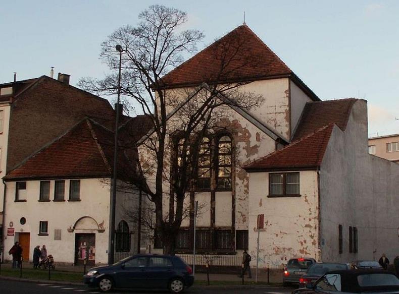 Файл:Nowa Synagoga w Gdańsku Wrzeszczu 02.jpg
