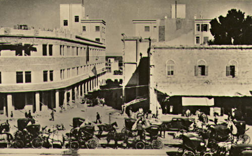 Файл:Hamra square - Haifa (5).jpg