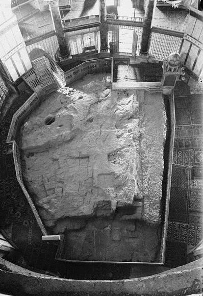 Файл:The rock of the Dome of the Rock PD-OLD.jpg.JPG