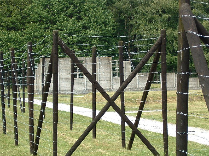 Файл:Hut-AnneFrank-Westerbork.jpg