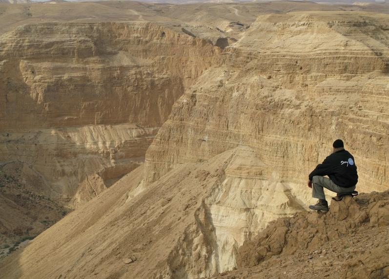 Вид на ущелье Хевер. (с) Фото Михаила Туваля.