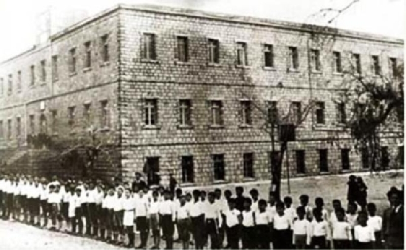 Файл:Ремесленная еврейская школа.jpg