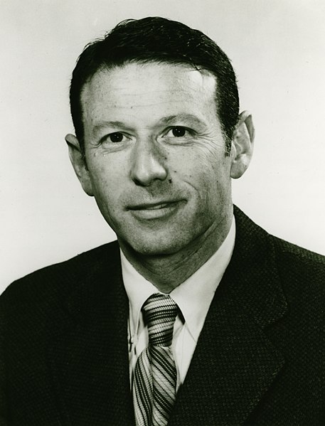 Файл:Paul Berg in 1980.jpg