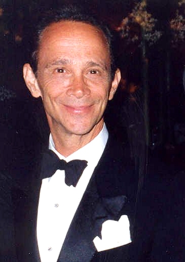Файл:Joel Grey 1993 2.jpg