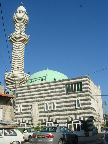 Файл:Kfar Kama mosque.jpg