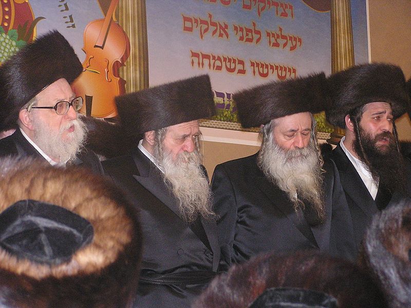 Файл:Chernobil rabbis.jpg