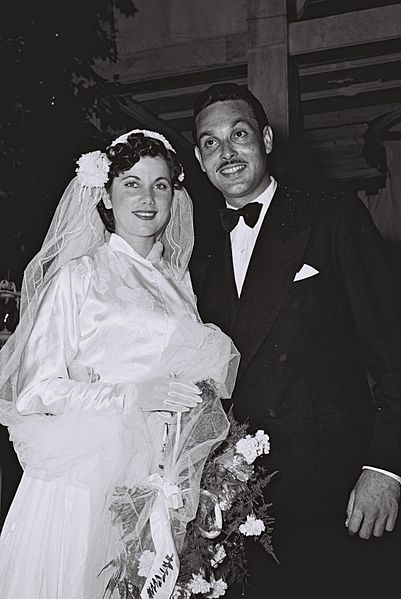 Файл:Michal Harel and Yitzhak Modai.jpg