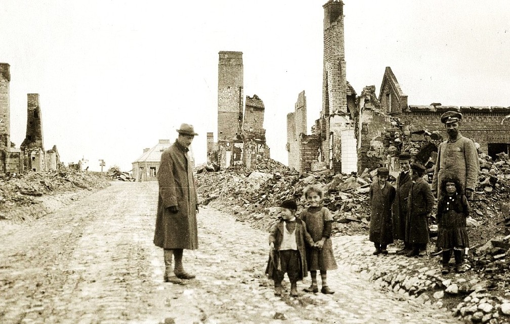 Ружан в 1915 году после боёв расских с немцами.