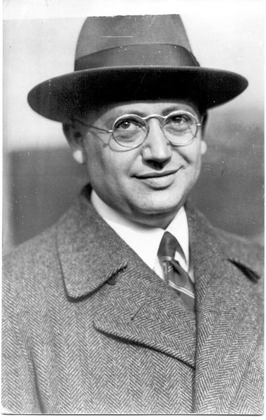 Файл:Arnstein, Karl (4727316897).jpg