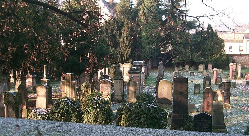 Файл:TrierAlterJuedischerFriedhof3.jpg