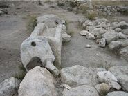 Кормушка для лошадей (ясли) из Мегидо, приблизительно 850 г. до н.э.