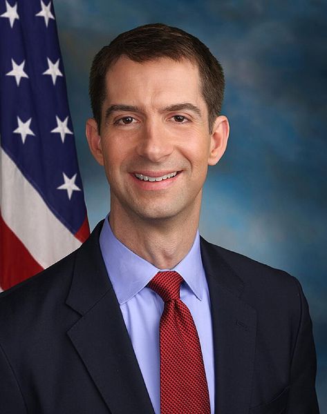 Файл:Tom Cotton official Senate photo.jpg