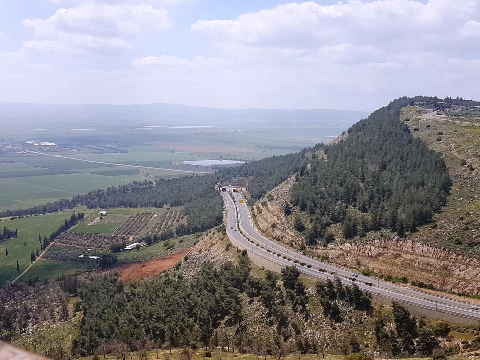 Панорама Изреельской долины, вид из Назарета. Фото Марии Шварцман.