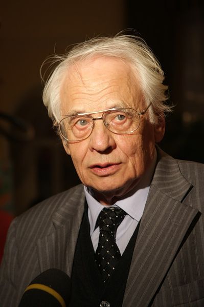 Файл:Vladimir Naumov2.jpg