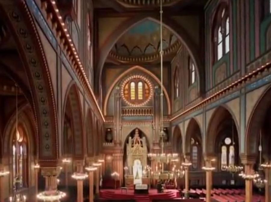 Интерьер синагоги на Плам стрит в Цинциннати, Огайо.