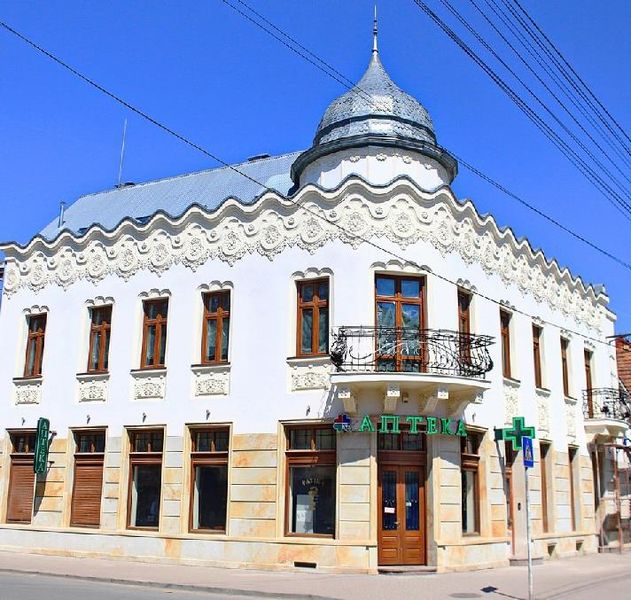 Файл:Житловий будинок Берегове сечені.jpg