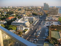 Вид на променад с 13-го этажа отеля Шарон.