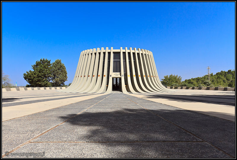 Файл:Мемориал Кеннеди.jpg