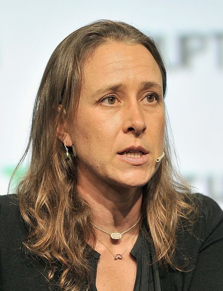 Файл:Anne Wojcicki (36938473750) (cropped).jpg