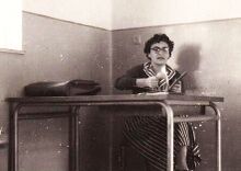 Шарлотт Вольф (позже Варди) в своем классе в лицее Эдмона де Ротшильда (Всемирный израильский альянс) в Хайфе, 1956 год.