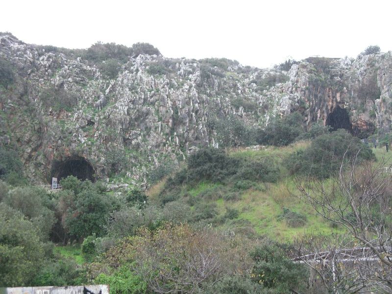 Файл:Кармель пещеры.JPG