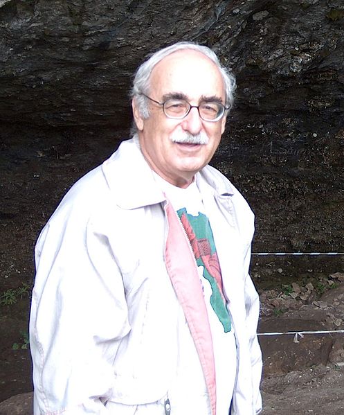 Файл:Ofer Bar-Yosef (2006).jpg