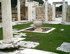 Двор древней синагоги в Сардах. Фото Атилим Гюнеш Байдин.