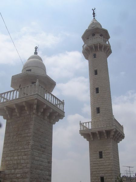 Файл:Мечеть в квартале Вади Джоз.jpg